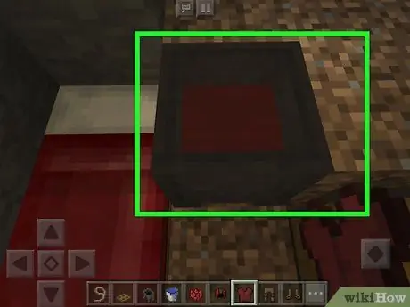 Краска кожаной брони в Minecraft PE Шаг 5 Краска кожаной брони в Minecraft PE Шаг 5