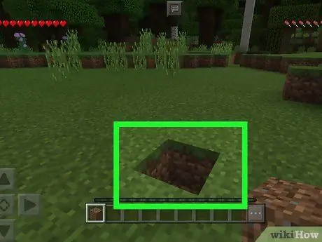 Получите неограниченное количество алмазов, золота и железа в Minecraft PE Шаг 1 Получите неограниченное количество алмазов, золота и железа в Minecraft PE Шаг 1