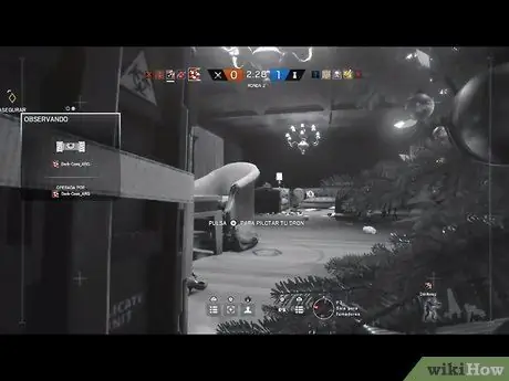 Обеспечьте цель в Rainbow Six Siege, шаг 4 Обеспечьте цель в Rainbow Six Siege, шаг 4