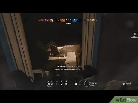 Обезопасьте цель в Rainbow Six Siege, шаг 5 Обезопасьте цель в Rainbow Six Siege, шаг 5