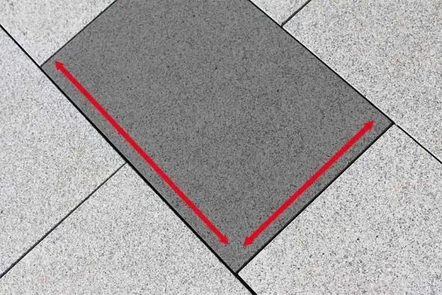 Сколько квадратных футов занимает кусок винилового сайдинга?