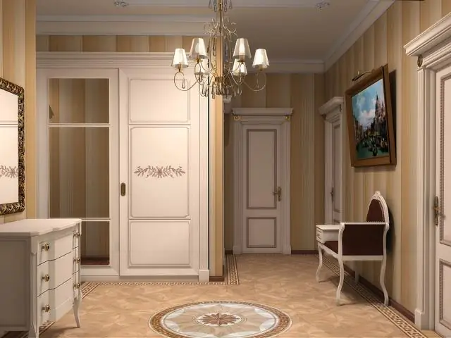 Как выбрать размер люстры для фойе?