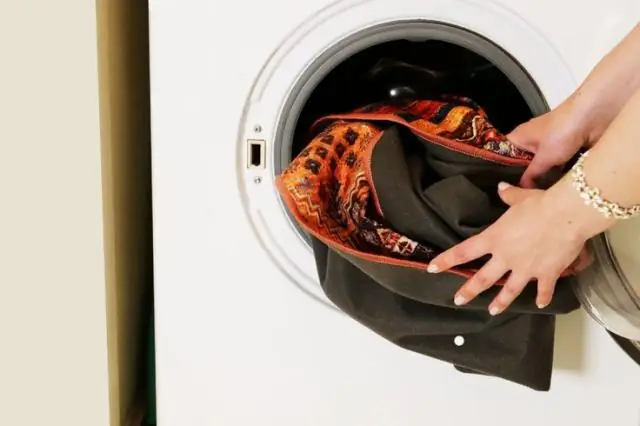 Можно ли чистить ковер с помощью OxiClean?