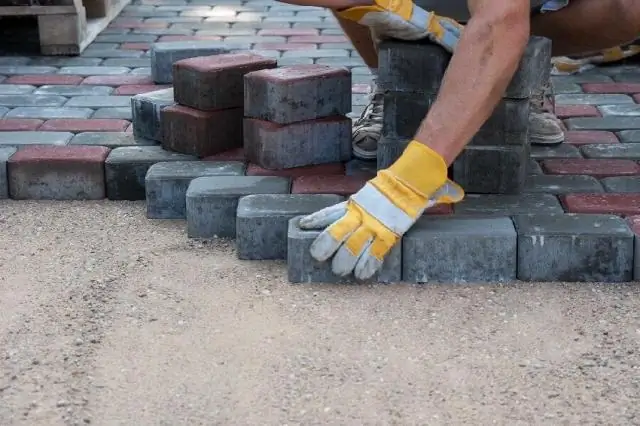 Можно ли укладывать брусчатку на песок?