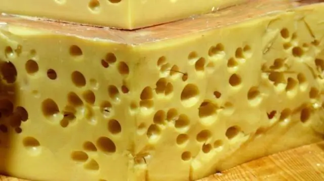 Должны ли пластиковые кашпо иметь отверстия?