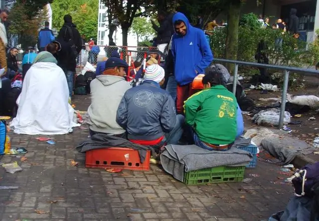 Почему Ахмеда Хасана заменили на Yard Crashers?