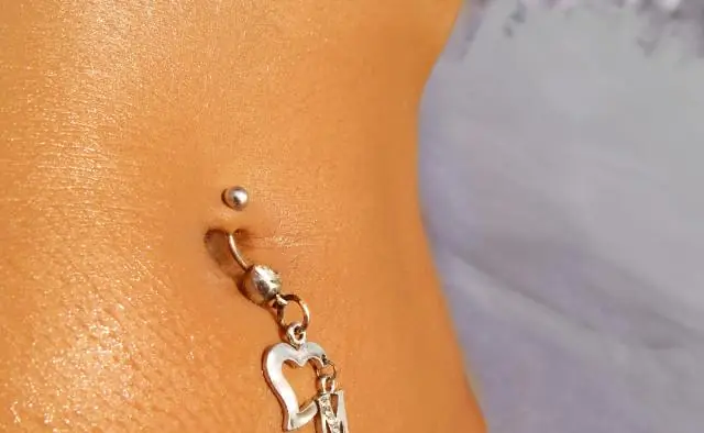 Следует ли чистить черепицу?