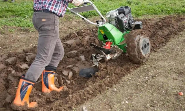 Как переворачивать почву без культиватора?
