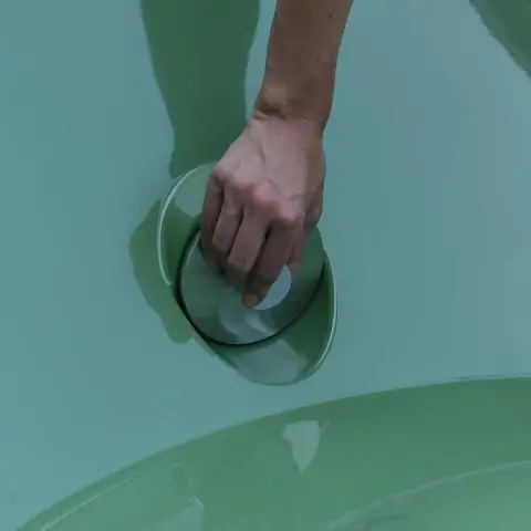 Средства для чистки ковров нагревают воду?