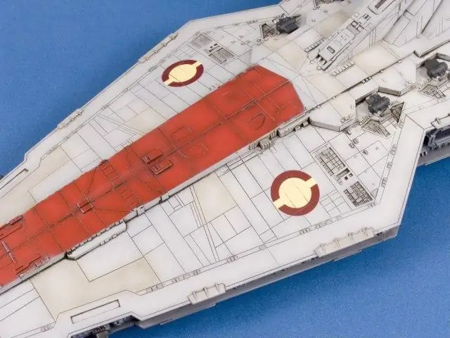 Как удалить утопленный держатель для туалетной бумаги?