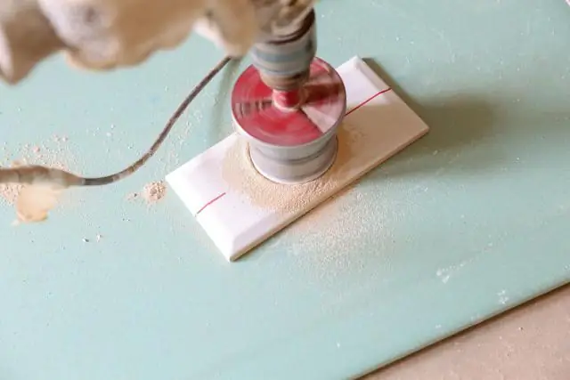 Как повесить свет, не повредив стены?