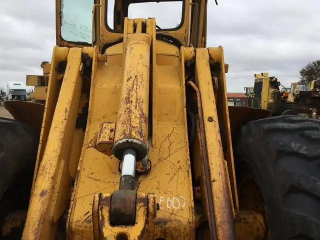 Сколько весит John Deere 318?