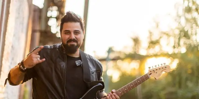 Почему листья моего нефритового растения становятся красными?