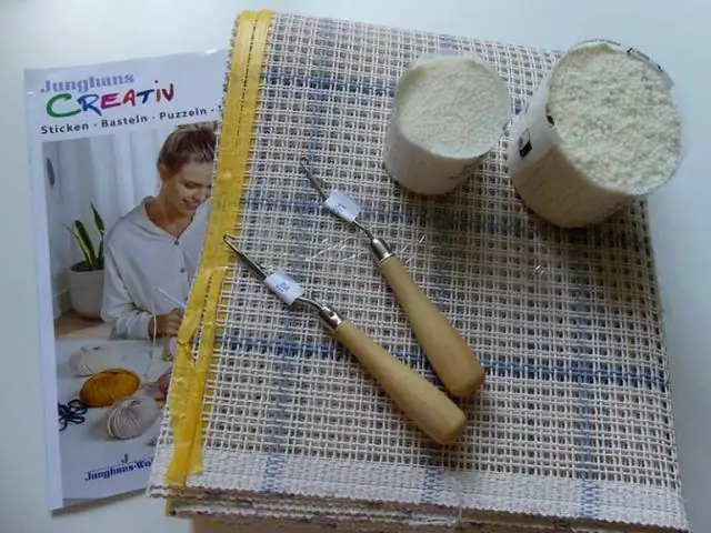 Как чистить ковер паром?