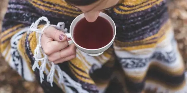 Что вызывает неприятный запах кубиков льда?