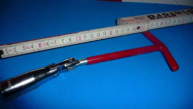 Как часто следует менять свечи зажигания газонокосилок?