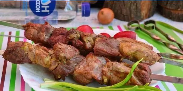Как ухаживать за свежесрезанными гвоздиками?