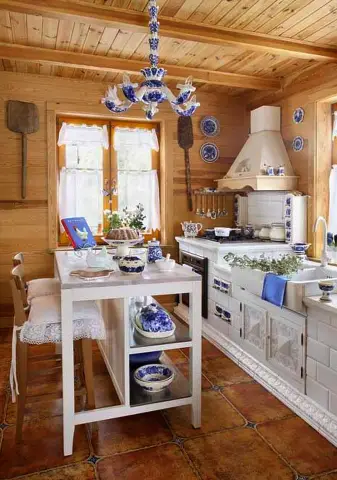 Деревянный дом, оформленный со вкусом