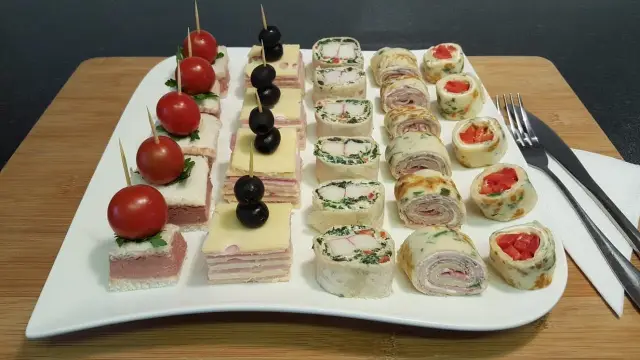 15 столов идеально подходят для небольших столовых