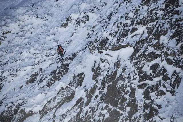 3 способа назвать свою персональную художественную выставку